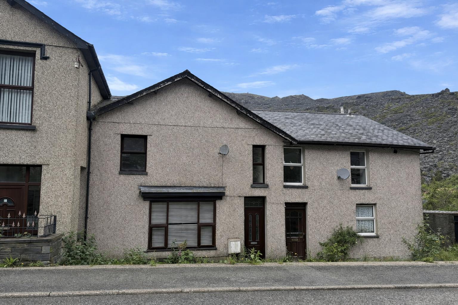 Front Elevation.png